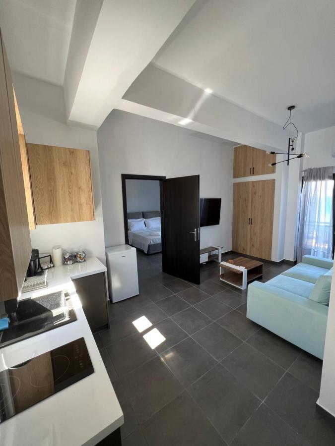 Medora By The Sea Near Airport Apartment Artemida  Exterior foto